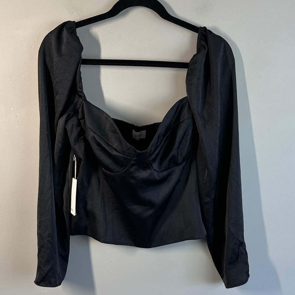 Wilfred Aritzia Black Novella Long Sleeve Crop Top Size XL